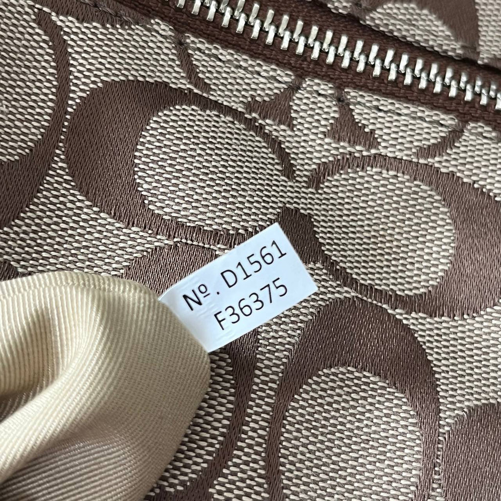 COACH CARDINAL ZIP TOTE (Style #36375)