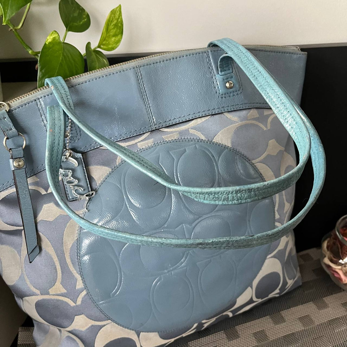 COACH LAURA CLASSIC TOTE IN PASTEL BLUE  (Style #18335)