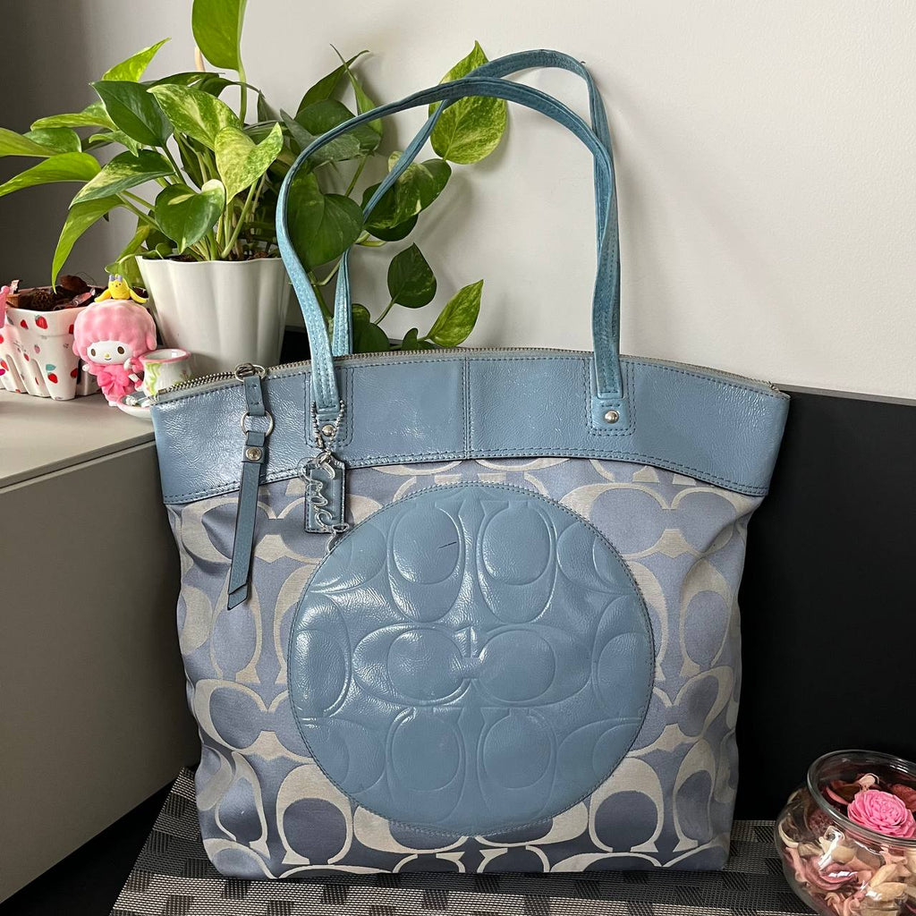COACH LAURA CLASSIC TOTE IN PASTEL BLUE  (Style #18335)