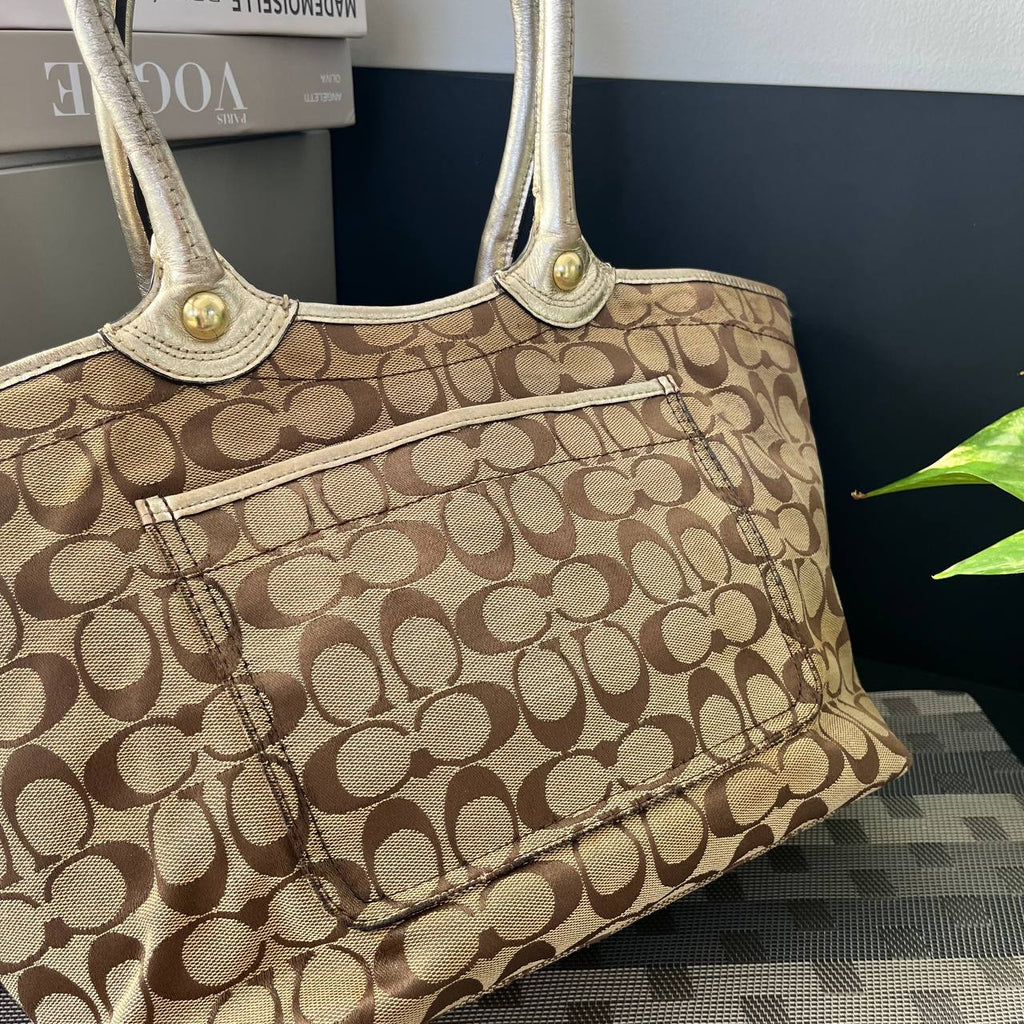 COACH SIGNATURE FLORAL BLEECKER TOTE (Style #16276)