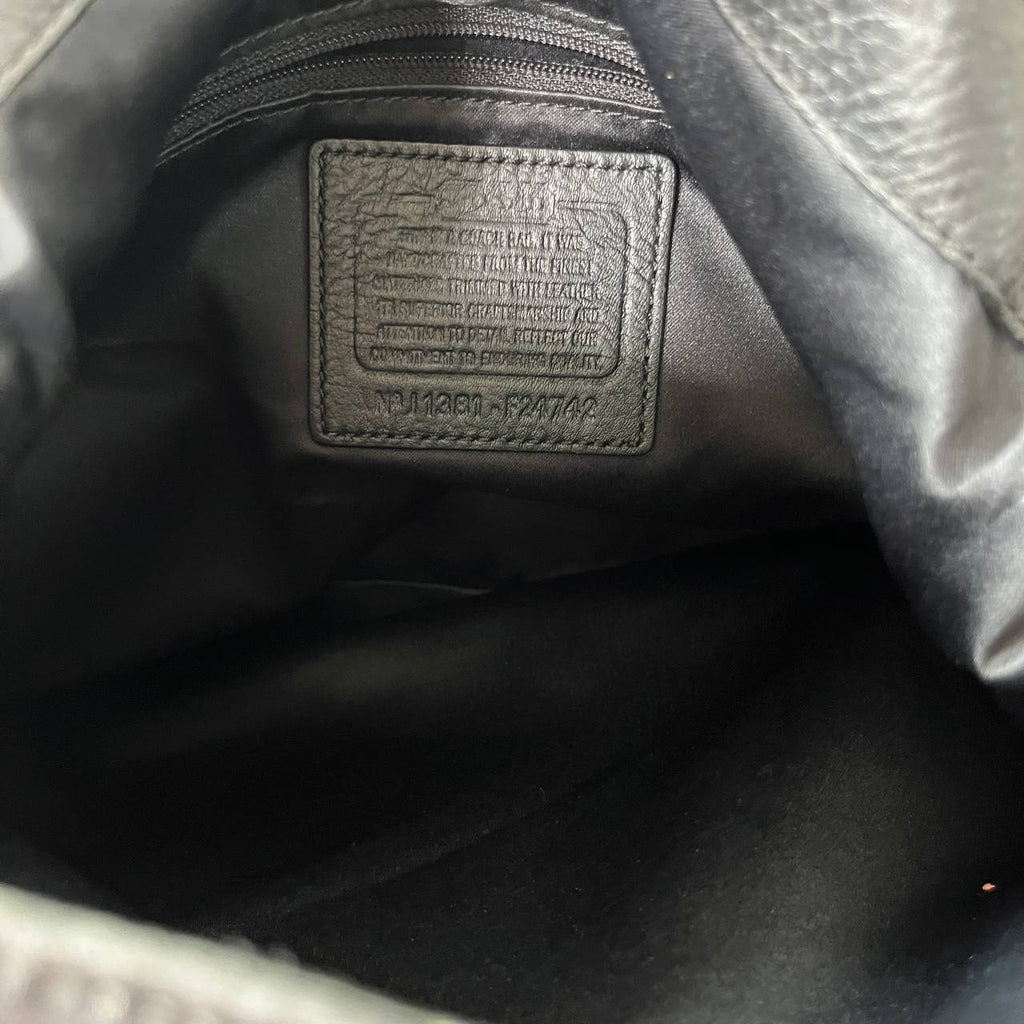 COACH CAMPBELL SIGNATURE HOBO (Style #24742)