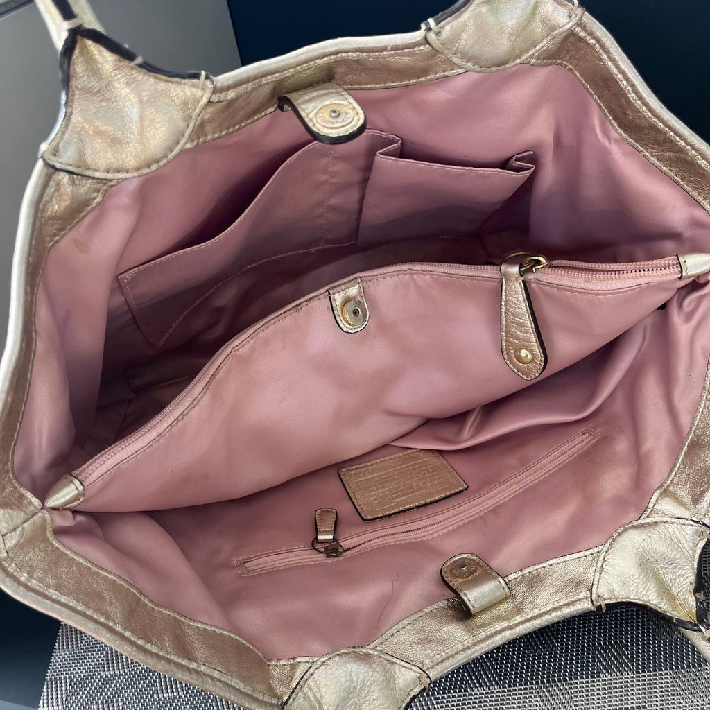 COACH SIGNATURE FLORAL BLEECKER TOTE (Style #16276)