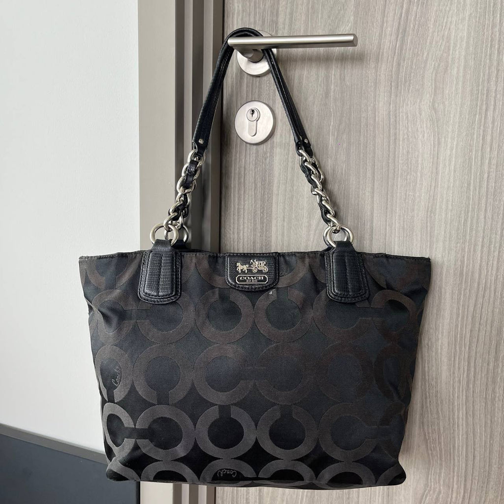 COACH SIGNATURE MIA TOTE (Style #20483)