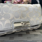COACH OPT ART SIGNATURE WRISLET