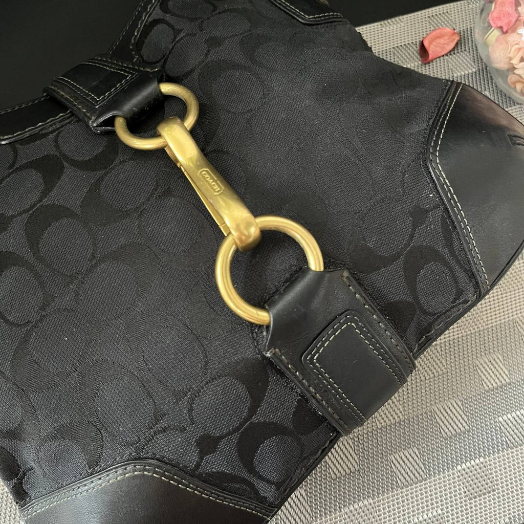 COACH BLACK HAMPTON SHOULDER BAG (Style #11058)
