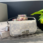 COACH OPT ART SIGNATURE WRISLET