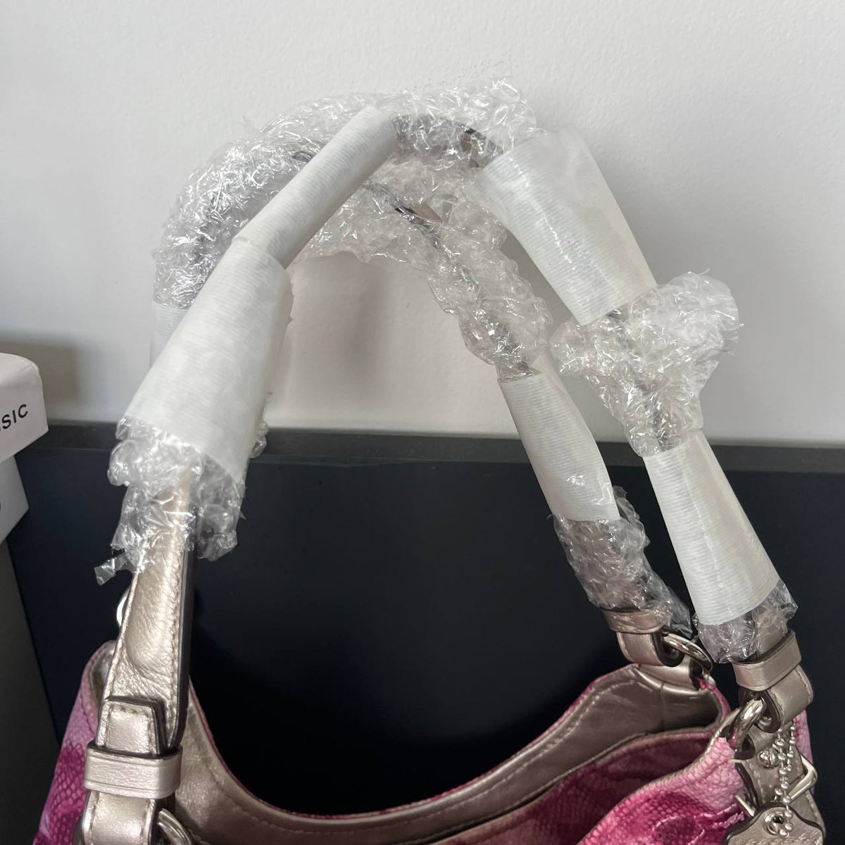 COACH MADISON MAGGIE PINK FLORAL HOBO SHOULDER BAG  (Style #19642)