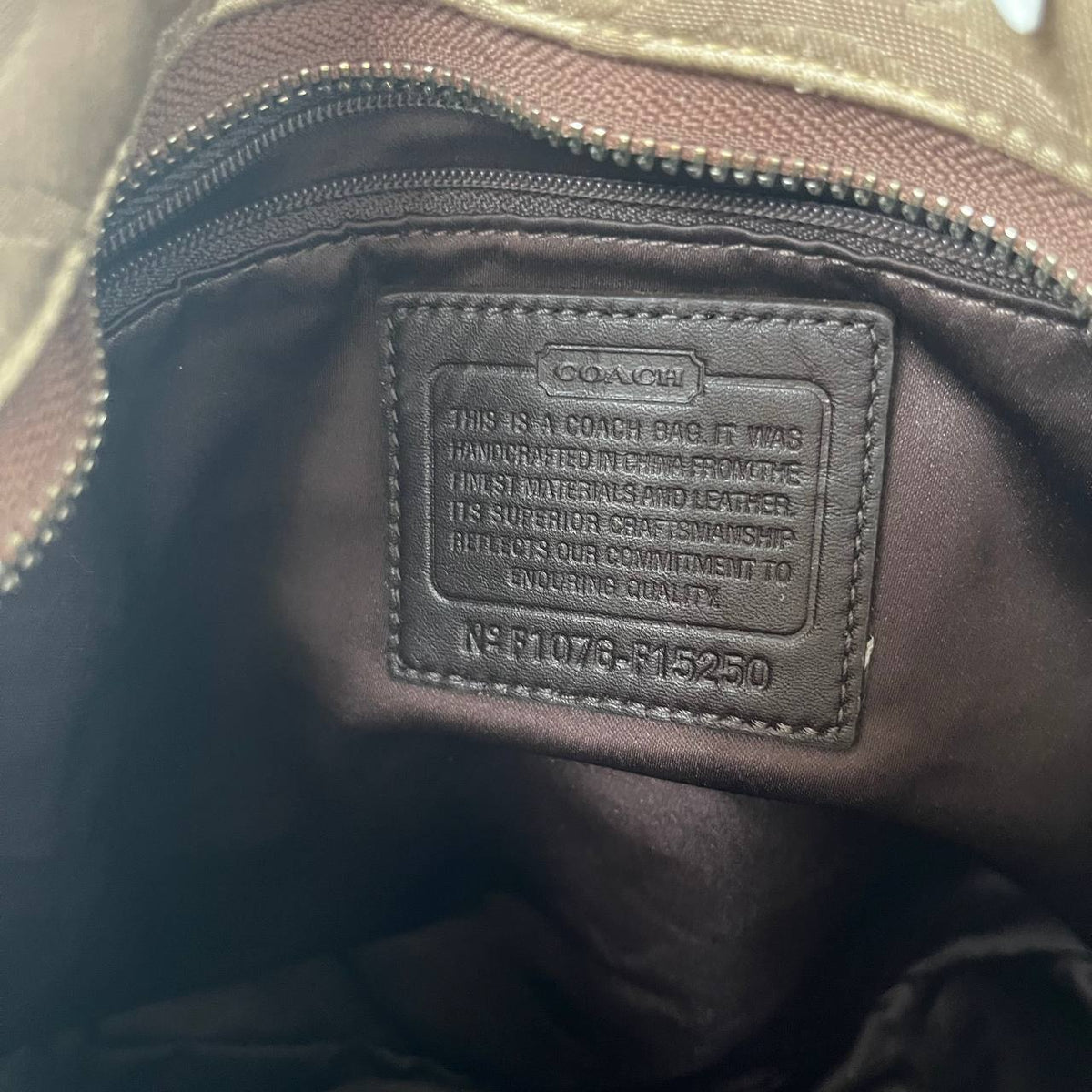 COACH SIGNATURE SATEEN CARLY HOBO (Style #15250 )