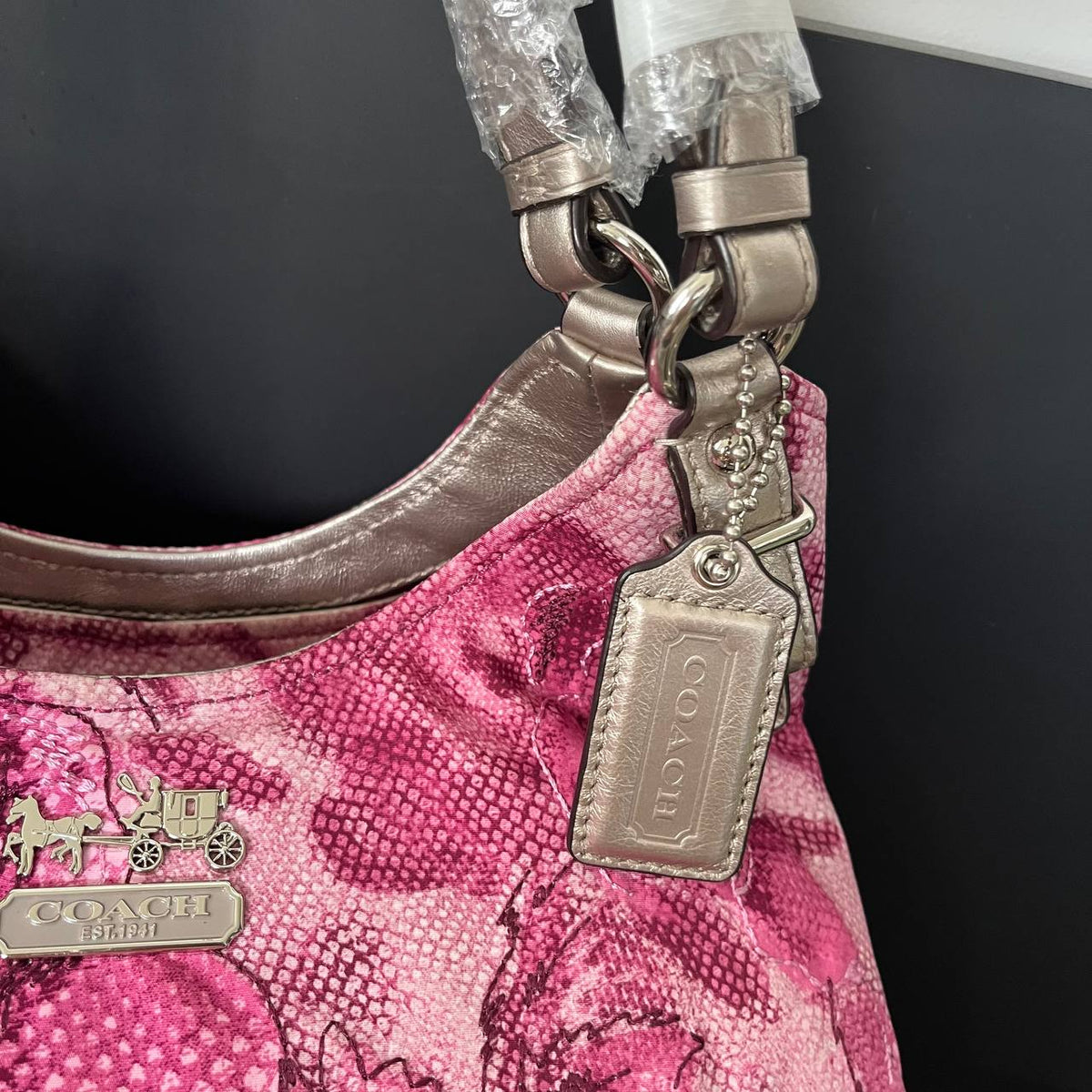 COACH MADISON MAGGIE PINK FLORAL HOBO SHOULDER BAG  (Style #19642)