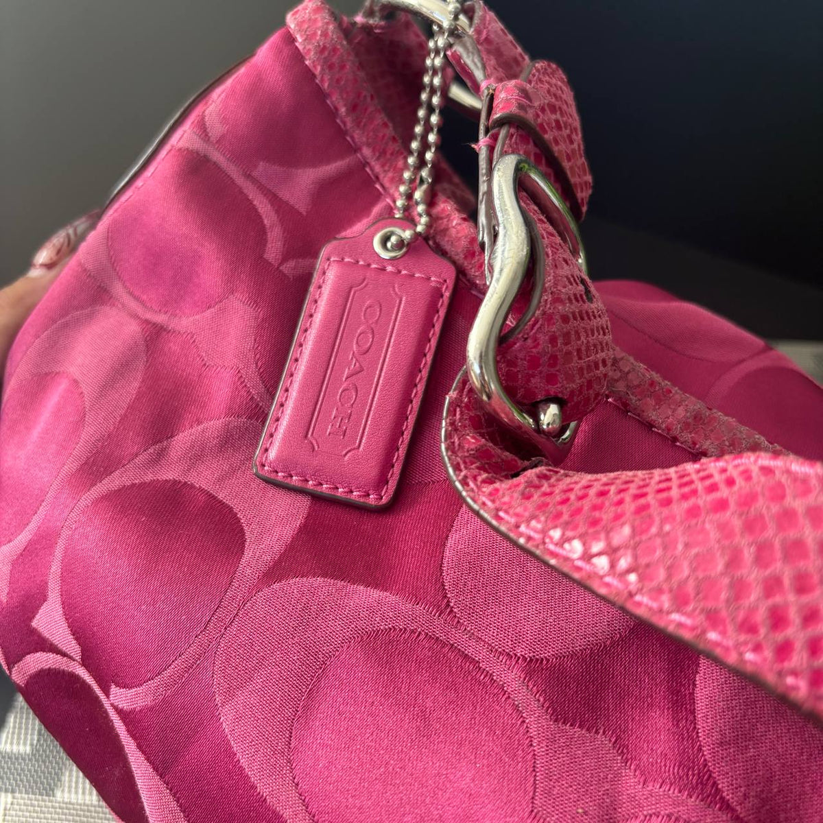 COACH VINTAGE ONE-SHOULDER BAG (Style #14517)