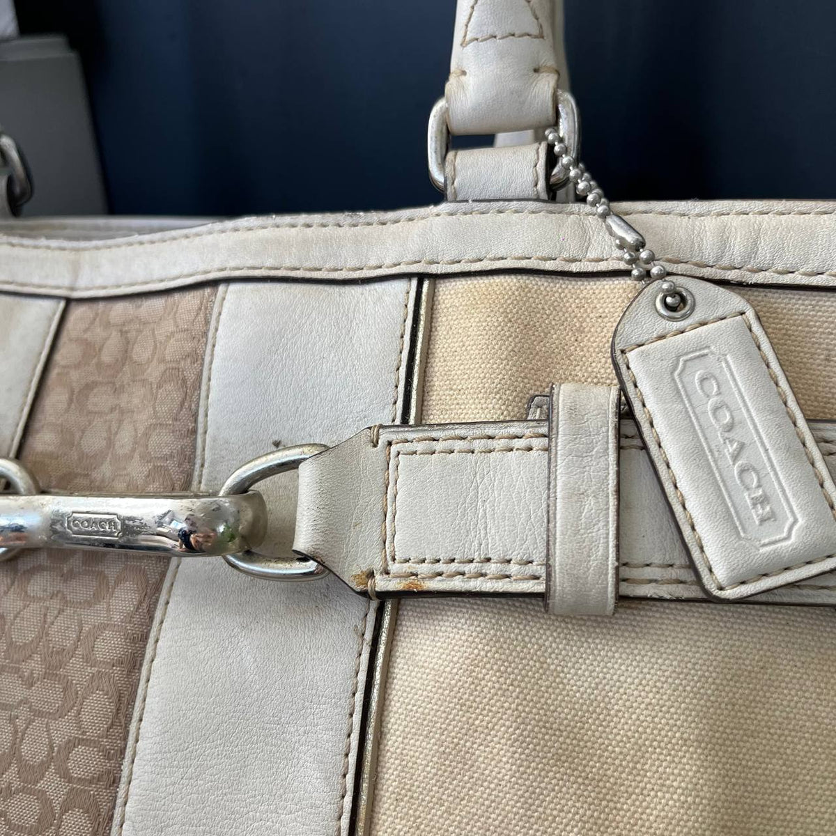 COACH HAMPTON SATCHEL  (Style #11682)