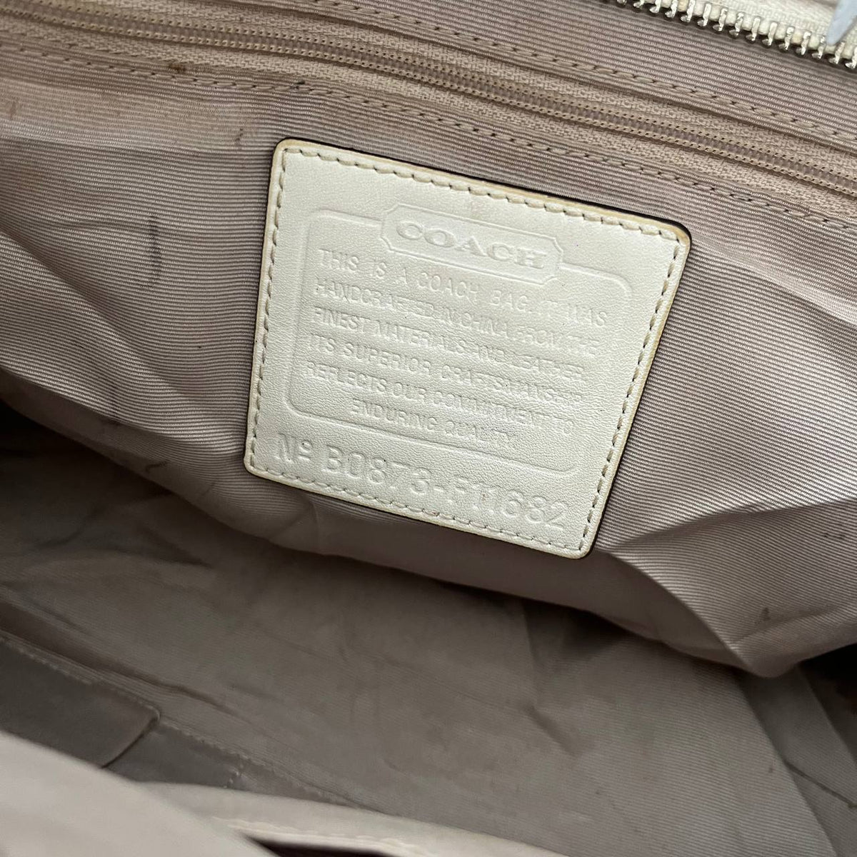 COACH HAMPTON SATCHEL  (Style #11682)