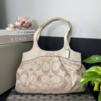 COACH SIGNATURE LEXI SATCHEL BAG  (Style #18828)