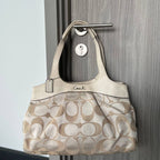 COACH SIGNATURE LEXI SATCHEL BAG  (Style #18828)