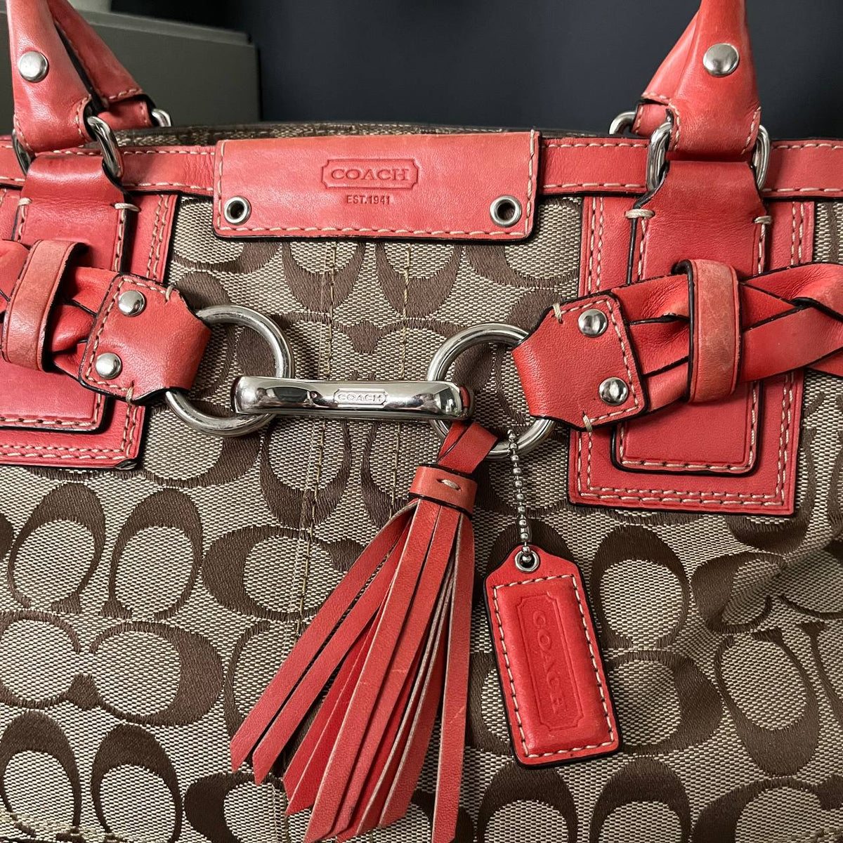 COACH HAMPTON CARRYALL TOTE (Style #13068)