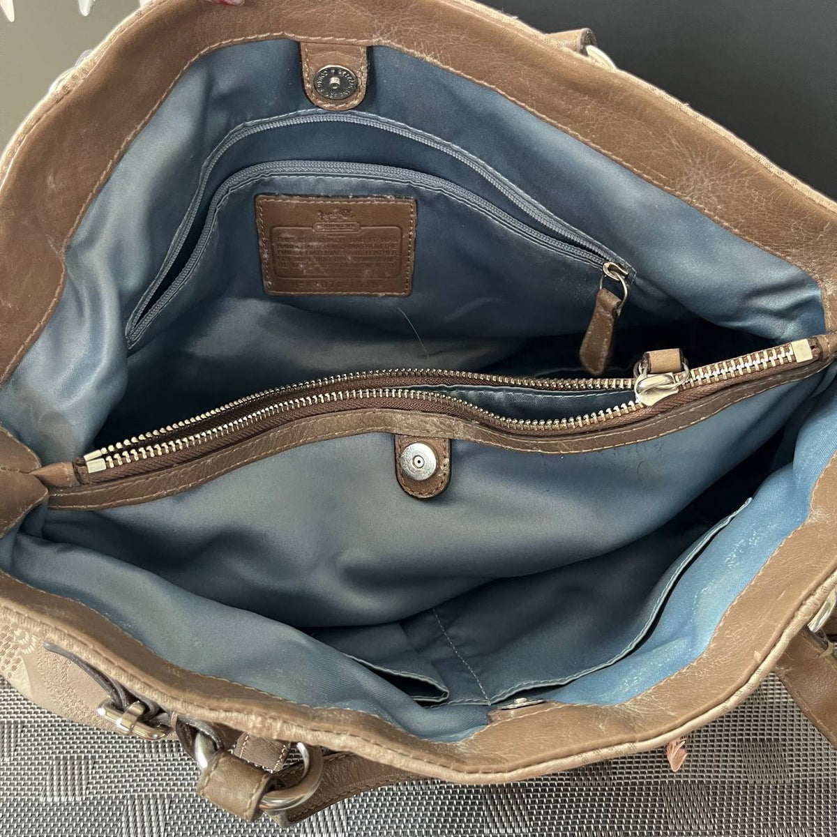 COACH MADISON DOTTED OPT ART CARRYALL  (Style #16366)