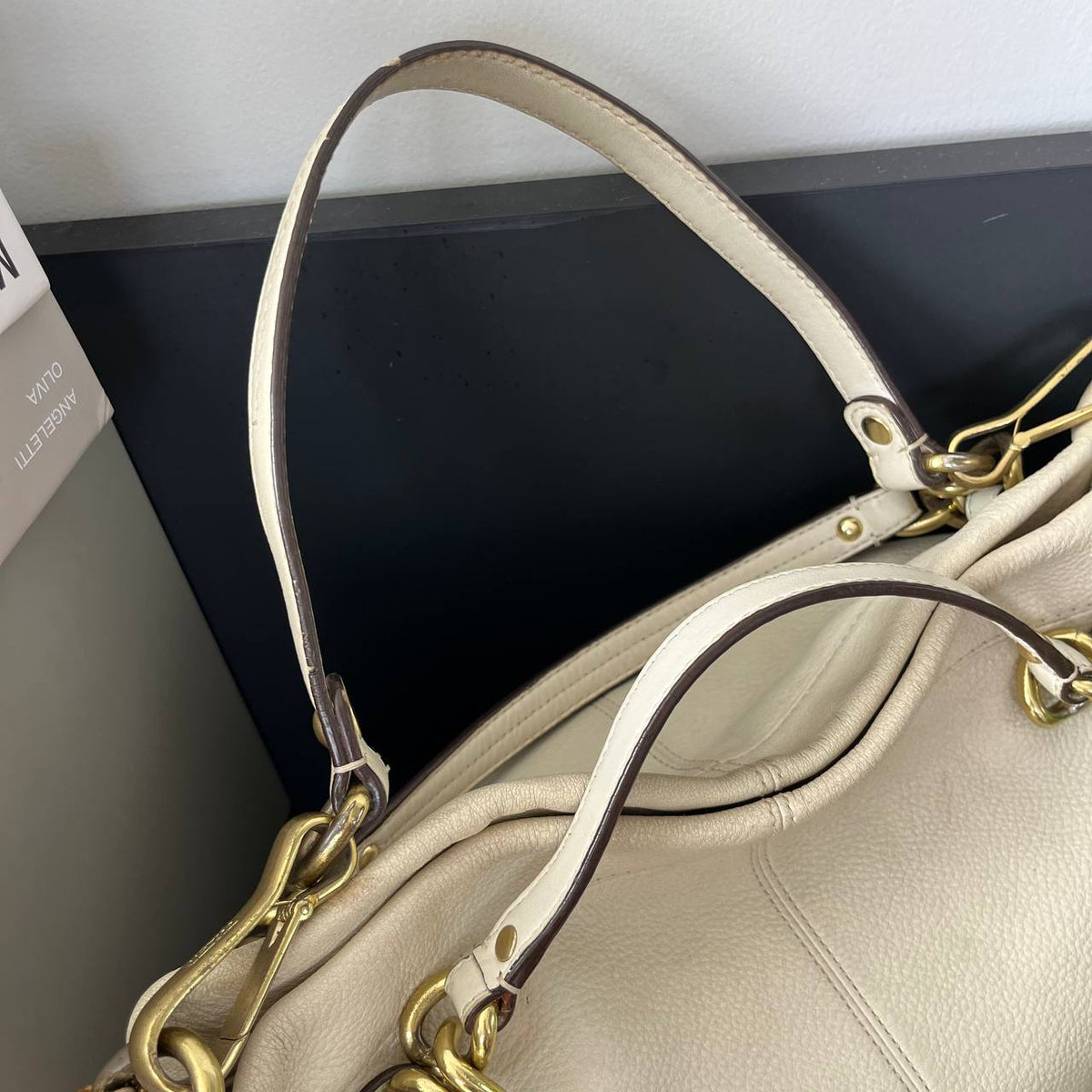 COACH LEATHER BROOKE HOBO BAG  (Style #17165)