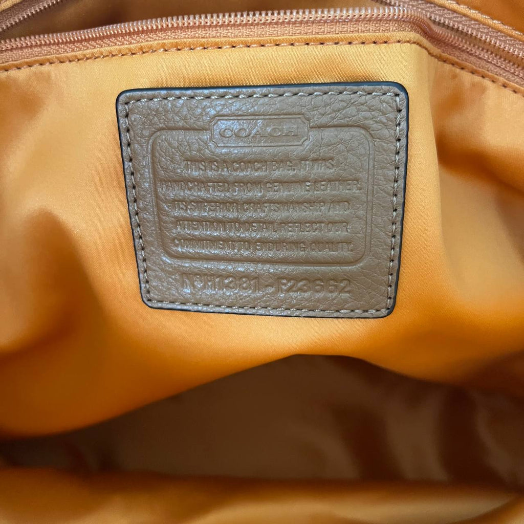 COACH PARK CARRIE TOTE  (Style #23662 )