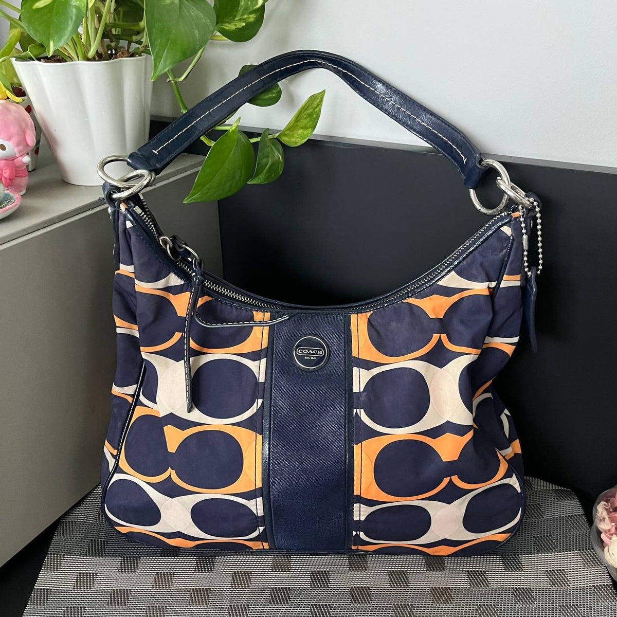 COACH SIGNATURE STRIPE LINEAR HOBO  (Style #23936)