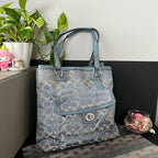 COACH PENELOPE SIGNATURE NORTH/SOUTH TOTE (Style #19262)