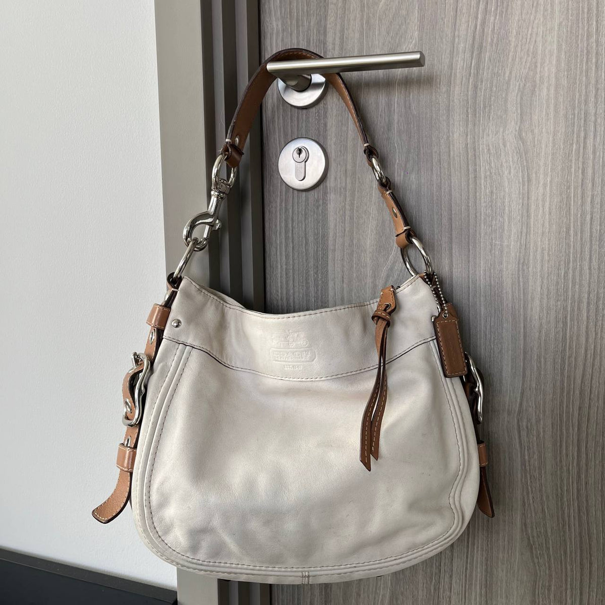 COACH ZOE LEATHER SHOULDER BAG (Style #12671)